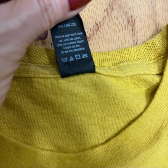 Vintage tyle raphic ellow  hirt hoenix - Picture 6 of 10